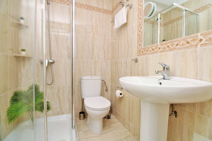 Image No.13-2 Bed Apartment for sale