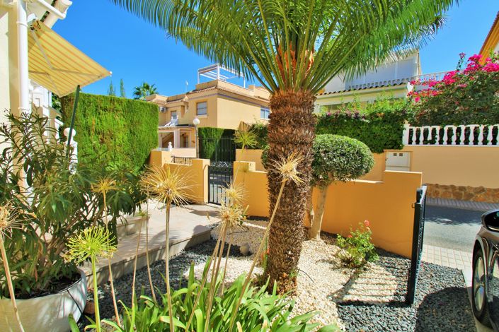 Image No.19-2 Bed Apartment for sale