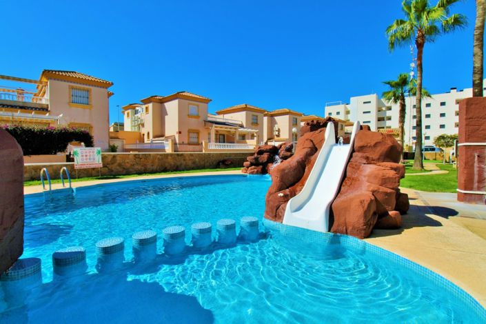 Image No.26-2 Bed Apartment for sale