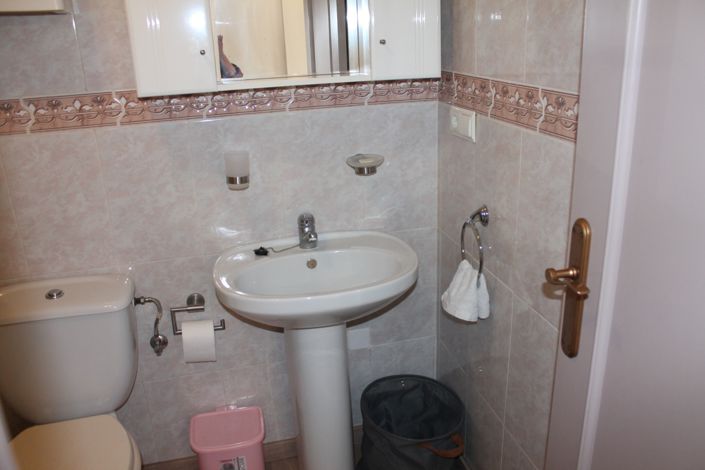 Image No.27-2 Bed Apartment for sale