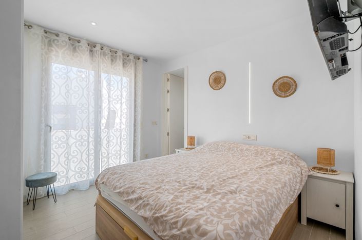 Image No.18-3 Bed Villa for sale