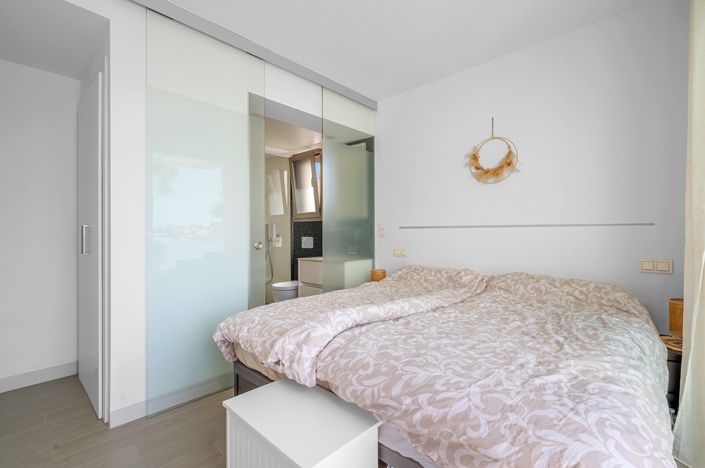 Image No.22-3 Bed Villa for sale