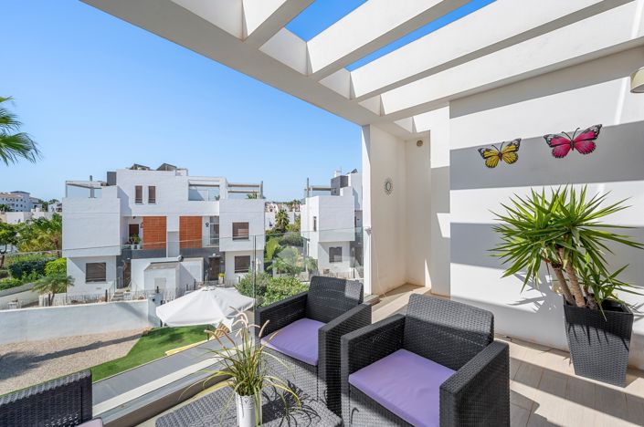 Image No.29-3 Bed Villa for sale