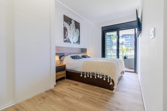 Image No.24-2 Bed Apartment for sale