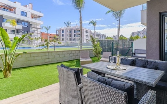 Image No.8-2 Bed Apartment for sale
