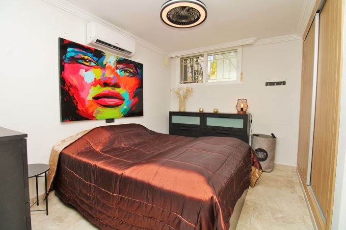 Image No.30-4 Bed Villa for sale