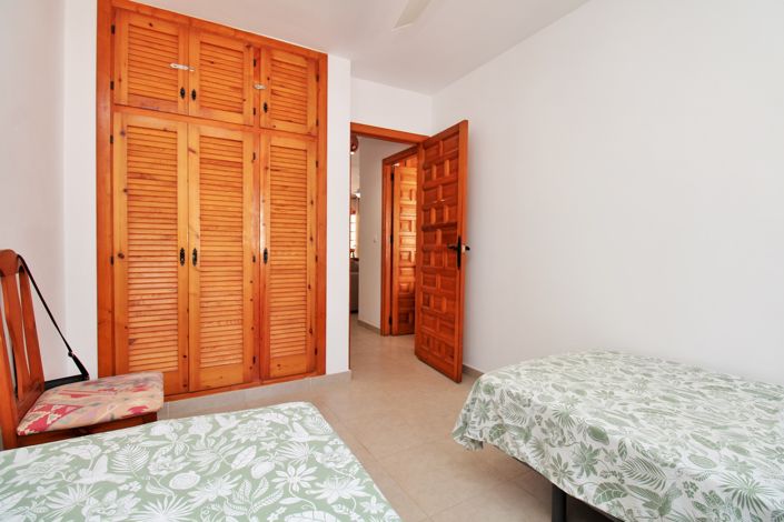 Image No.18-2 Bed Bungalow for sale