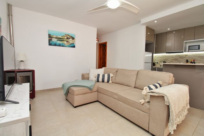 Image No.8-2 Bed Bungalow for sale