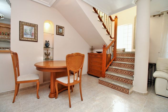 Image No.13-3 Bed Villa for sale