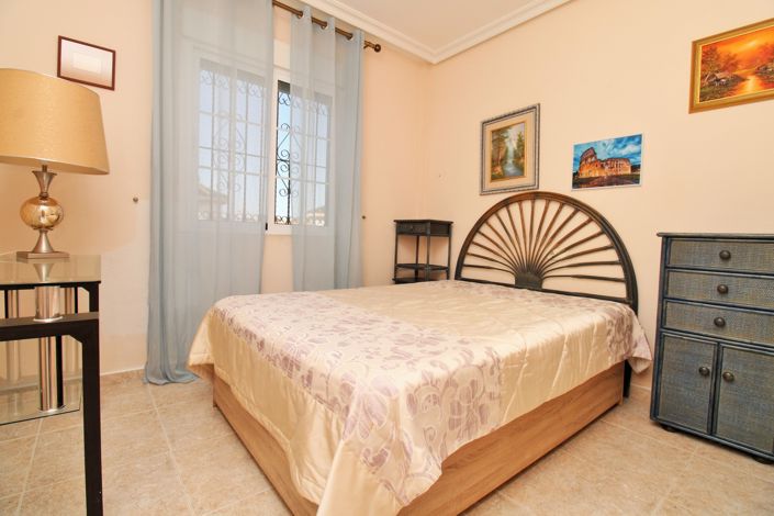 Image No.17-3 Bed Villa for sale