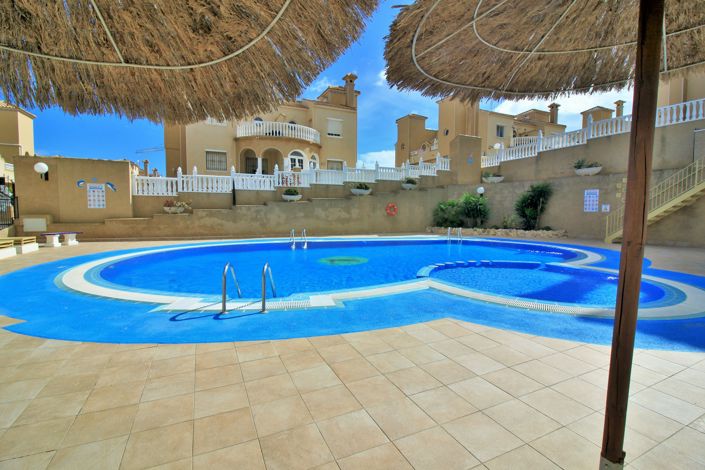 Image No.33-3 Bed Villa for sale