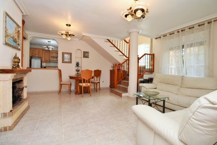 Image No.4-3 Bed Villa for sale