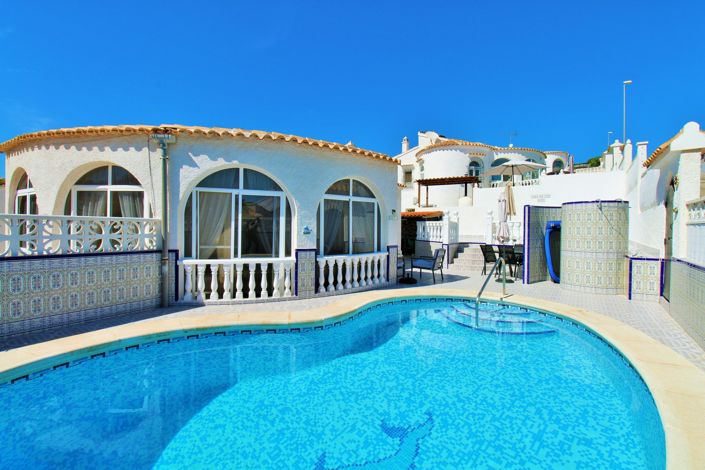 Image No.2-Villa de 4 chambres à vendre à Villamartin