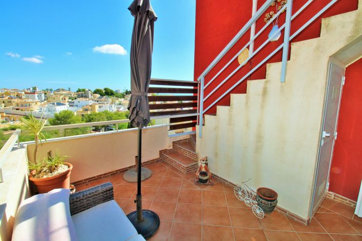 Image No.23-3 Bed Townhouse for sale