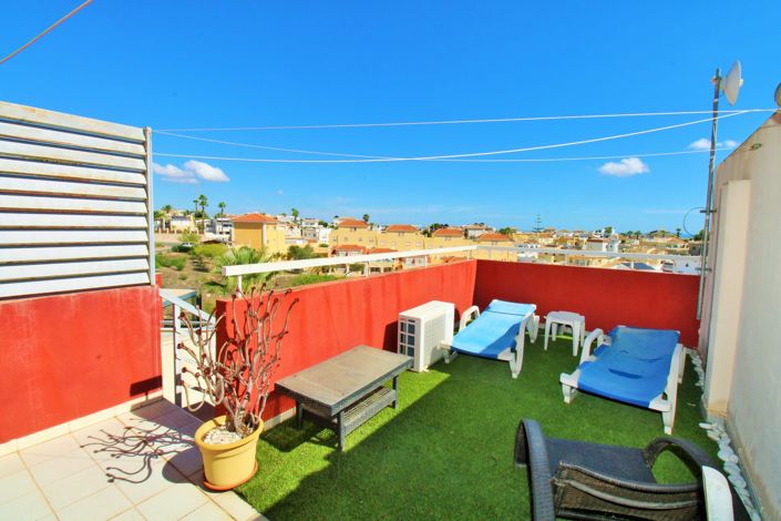 Image No.24-3 Bed Townhouse for sale