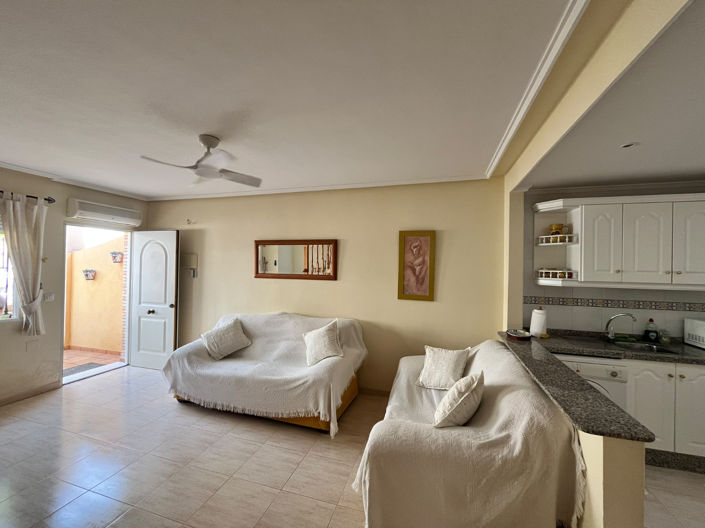 Image No.24-3 Bed Townhouse for sale