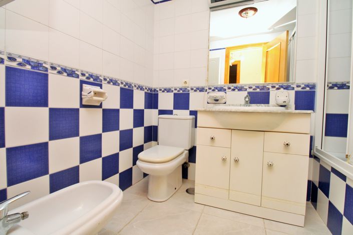 Image No.16-3 Bed Apartment for sale