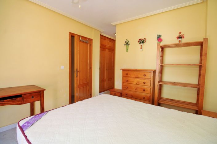 Image No.19-3 Bed Apartment for sale