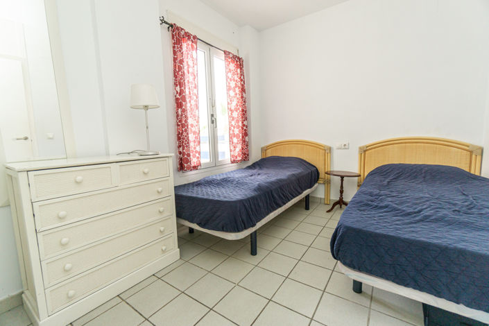 Image No.14-2 Bed Apartment for sale