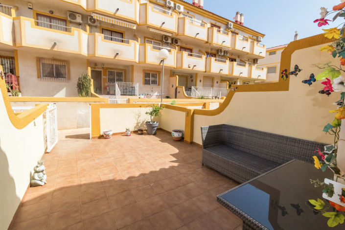 Image No.38-3 Bed Townhouse for sale
