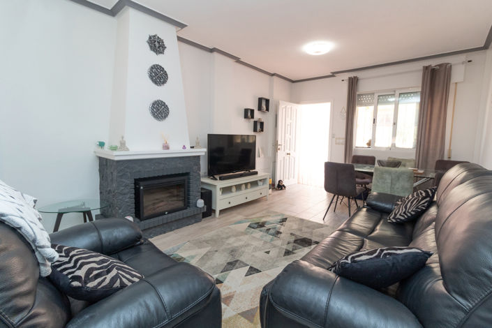 Image No.6-3 Bed Townhouse for sale