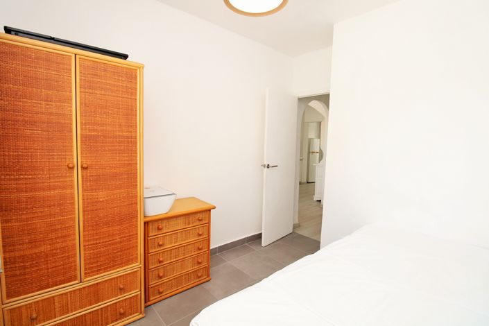 Image No.17-2 Bed Bungalow for sale