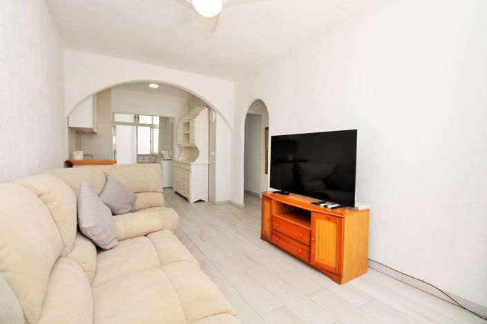 Image No.6-2 Bed Bungalow for sale
