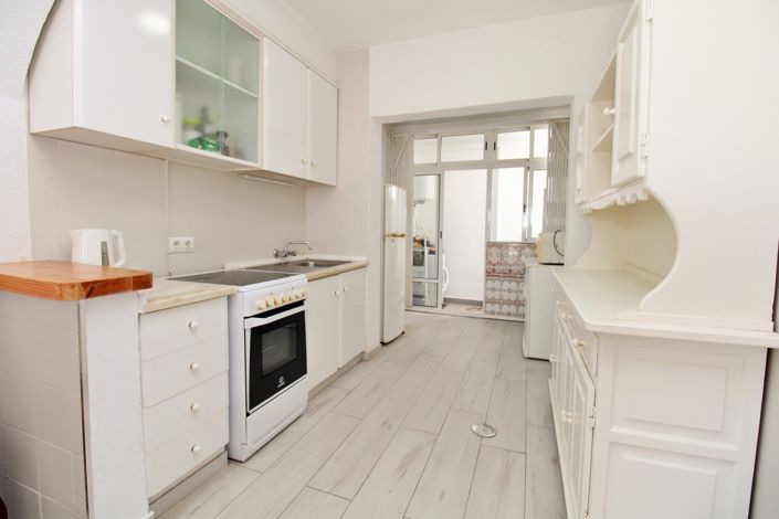 Image No.9-2 Bed Bungalow for sale