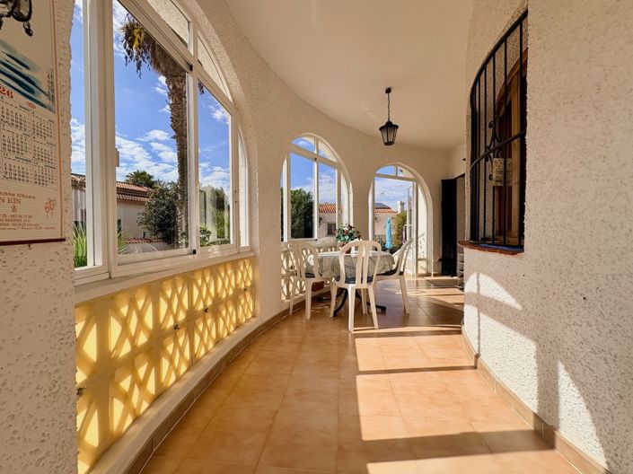 Image No.16-3 Bed Villa for sale