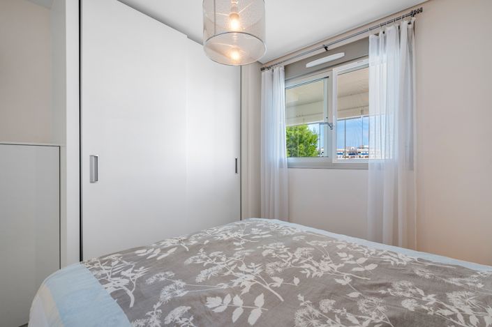 Image No.26-2 Bed Apartment for sale