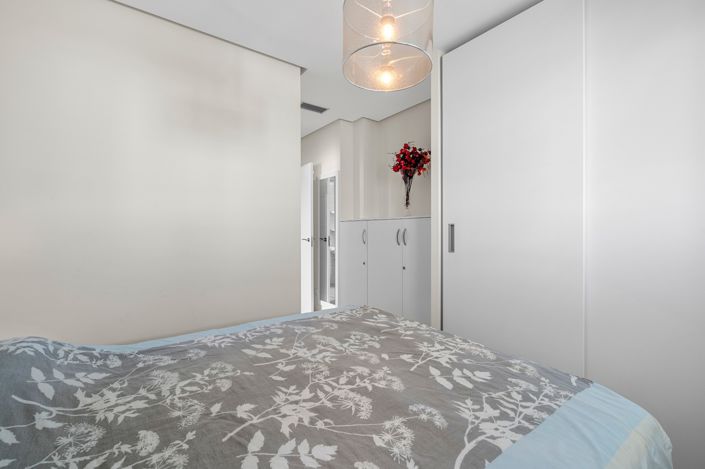 Image No.27-2 Bed Apartment for sale