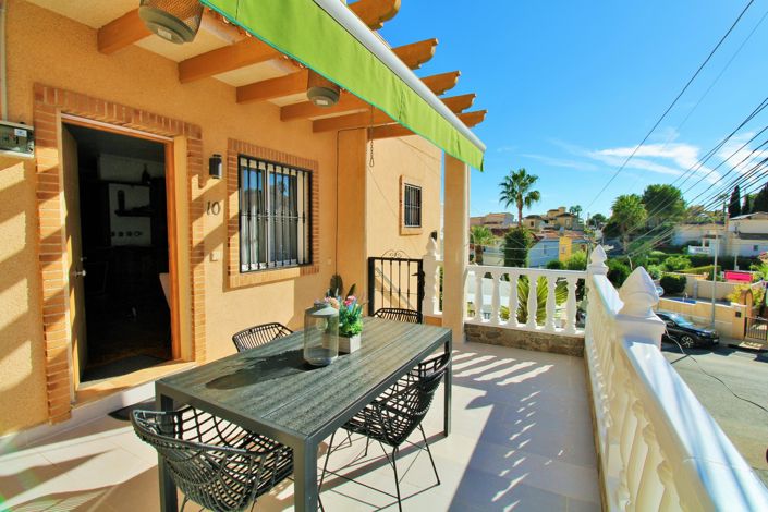 Image No.5-3 Bed Townhouse for sale
