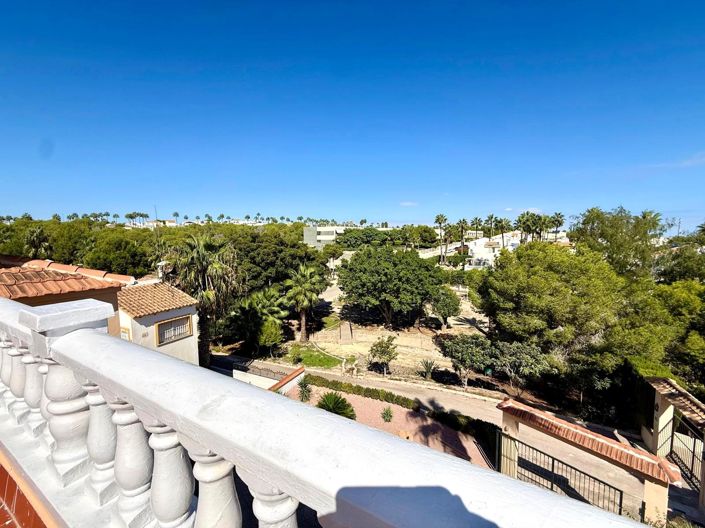 Image No.36-6 Bed Villa for sale