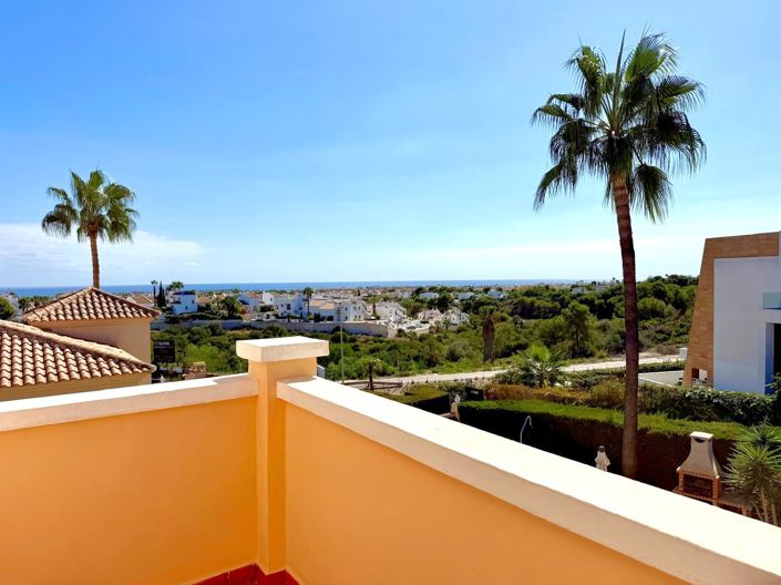 Image No.37-6 Bed Villa for sale
