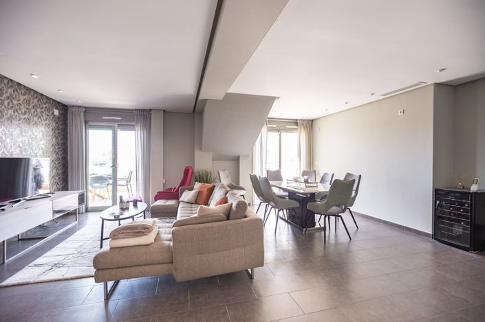 Image No.16-4 Bed Apartment for sale