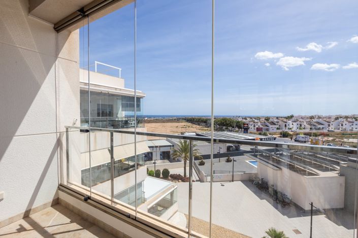 Image No.33-4 Bed Apartment for sale