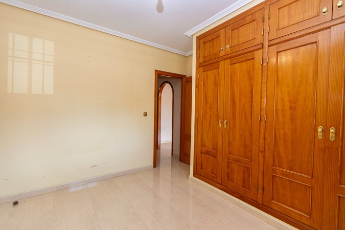 Image No.27-Appartement de 2 chambres à vendre