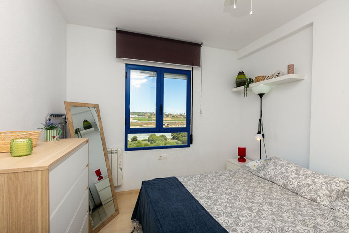 Image No.20-2 Bed Apartment for sale