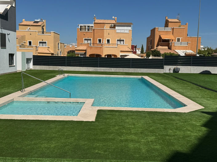 Image No.26-2 Bed Apartment for sale