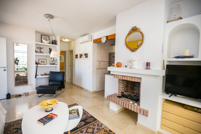 Image No.12-2 Bed Apartment for sale