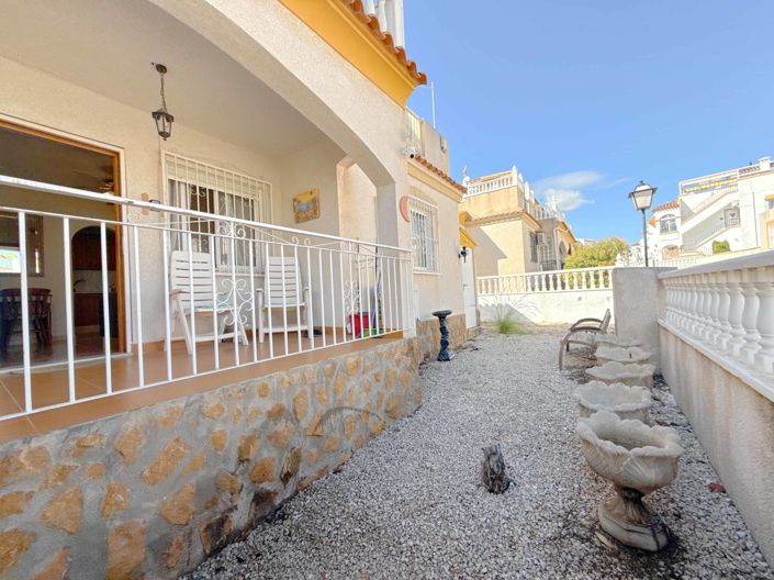 Image No.5-3 Bed Townhouse for sale