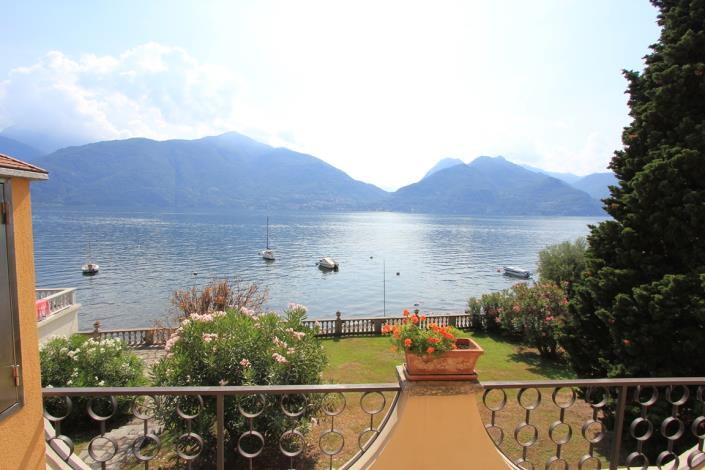 Image No.4-6 Bed Villa for sale