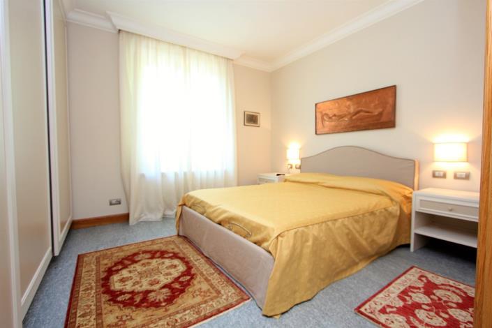 Image No.17-6 Bed Villa for sale