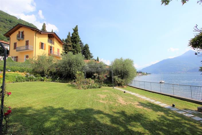 Image No.2-6 Bed Villa for sale