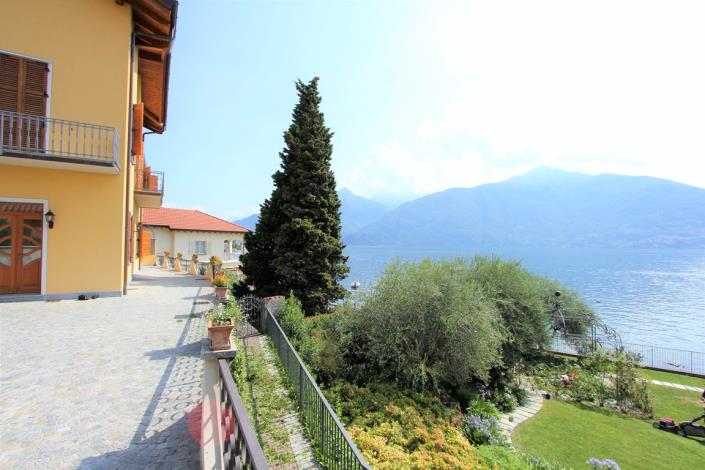 Image No.9-6 Bed Villa for sale