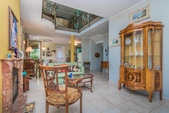 Image No.4-3 Bed Villa for sale