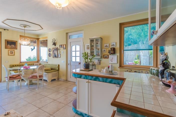 Image No.12-3 Bed Villa for sale