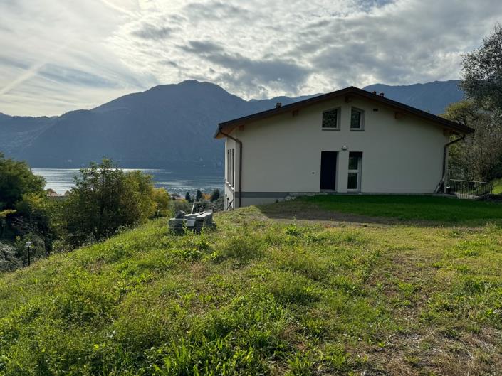 Image No.3-Appartement de 3 chambres à vendre à Tremezzina