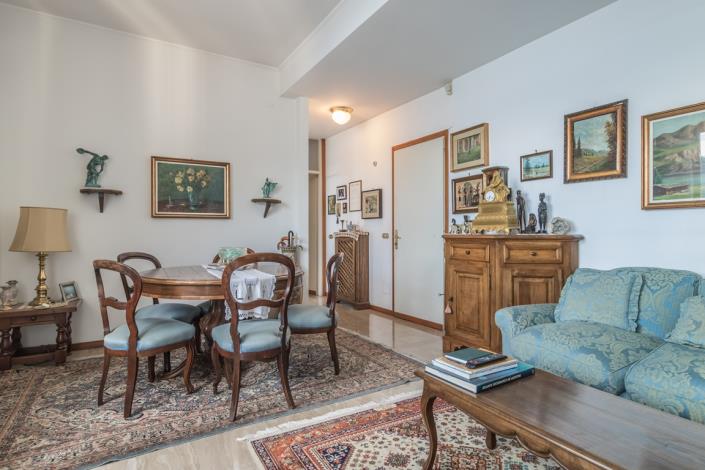 Image No.7-4 Bed Villa for sale