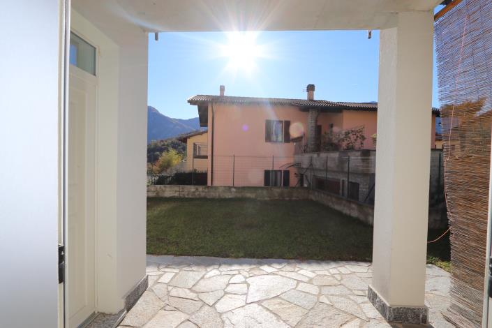 Image No.3-Appartement de 2 chambres à vendre à Lenno